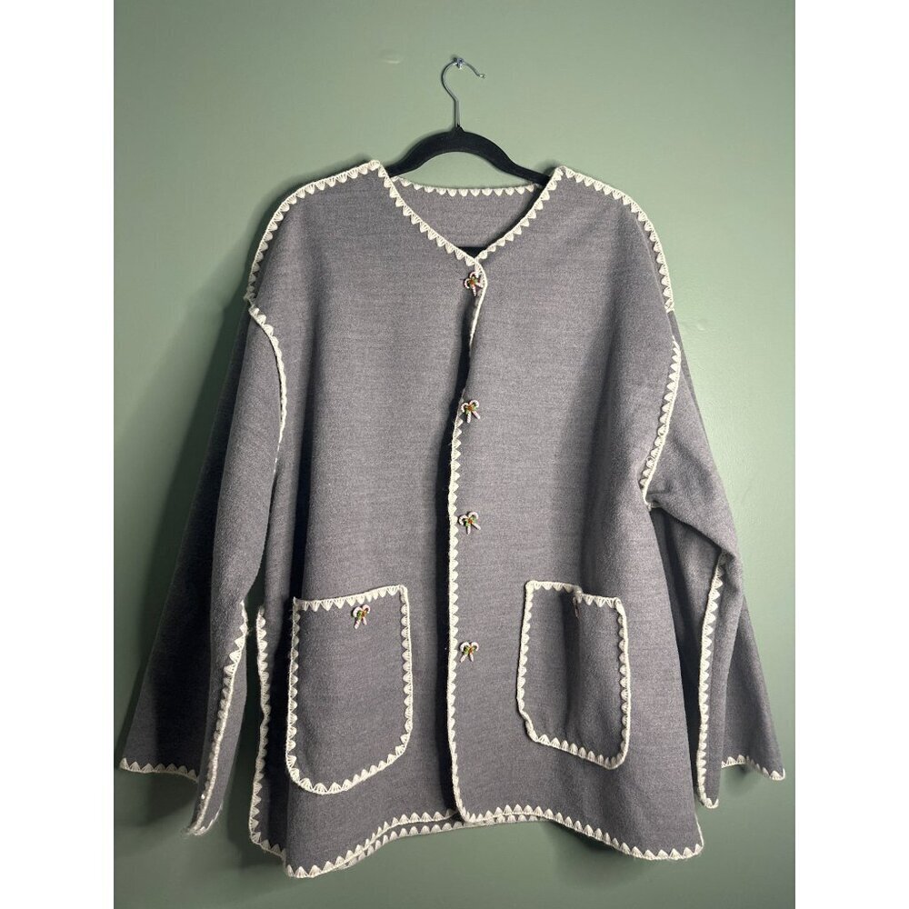 Women’s XL Crochet Trim Cardigan Candy Cane Buttons Cozy Holiday Sweater